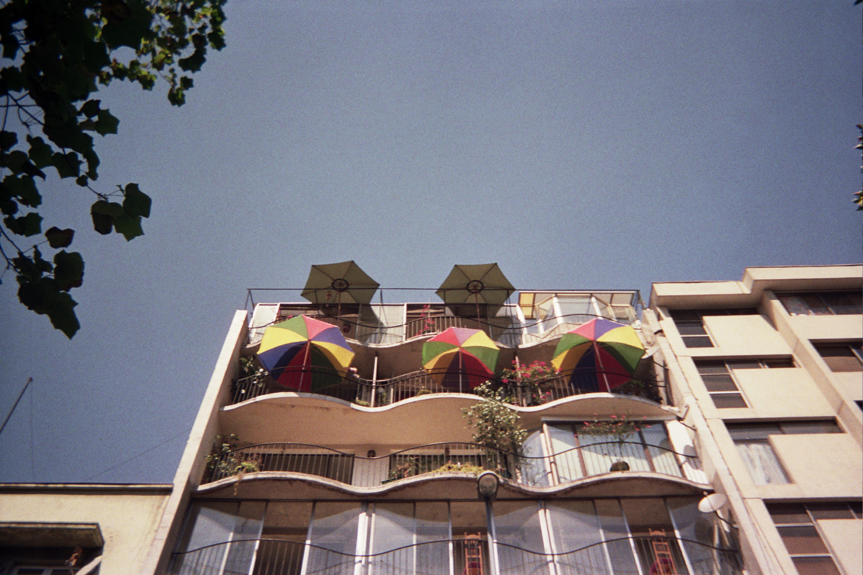 Parasoles en La Starria